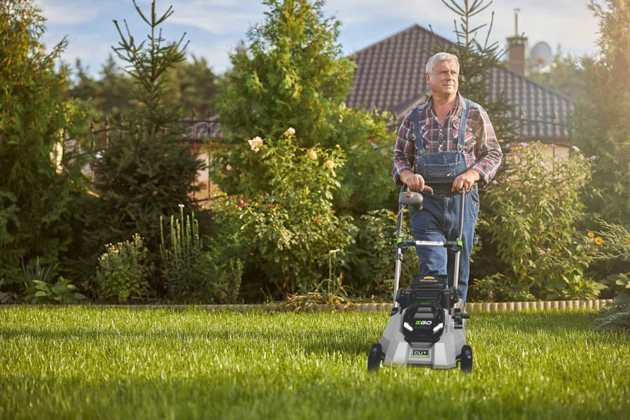 battery electric lawn mower