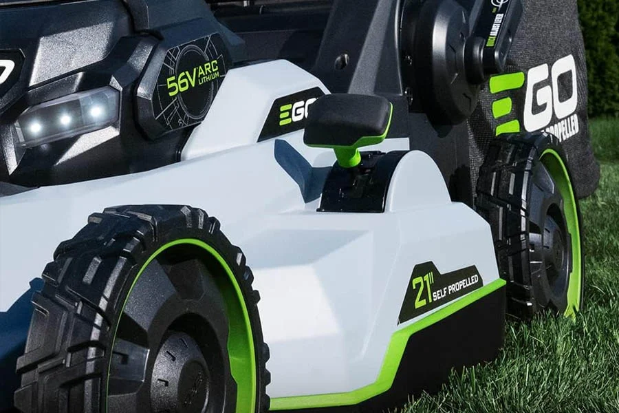 self powered lawn mowers